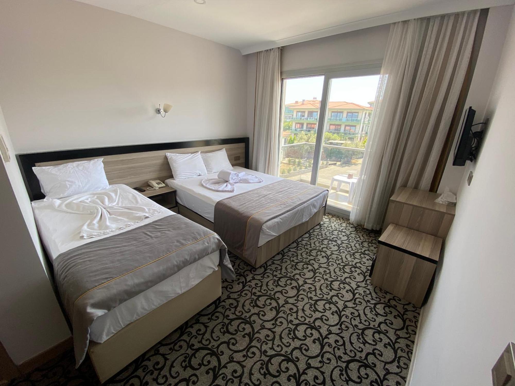 Elisa Hotel Ayvalik Ngoại thất bức ảnh