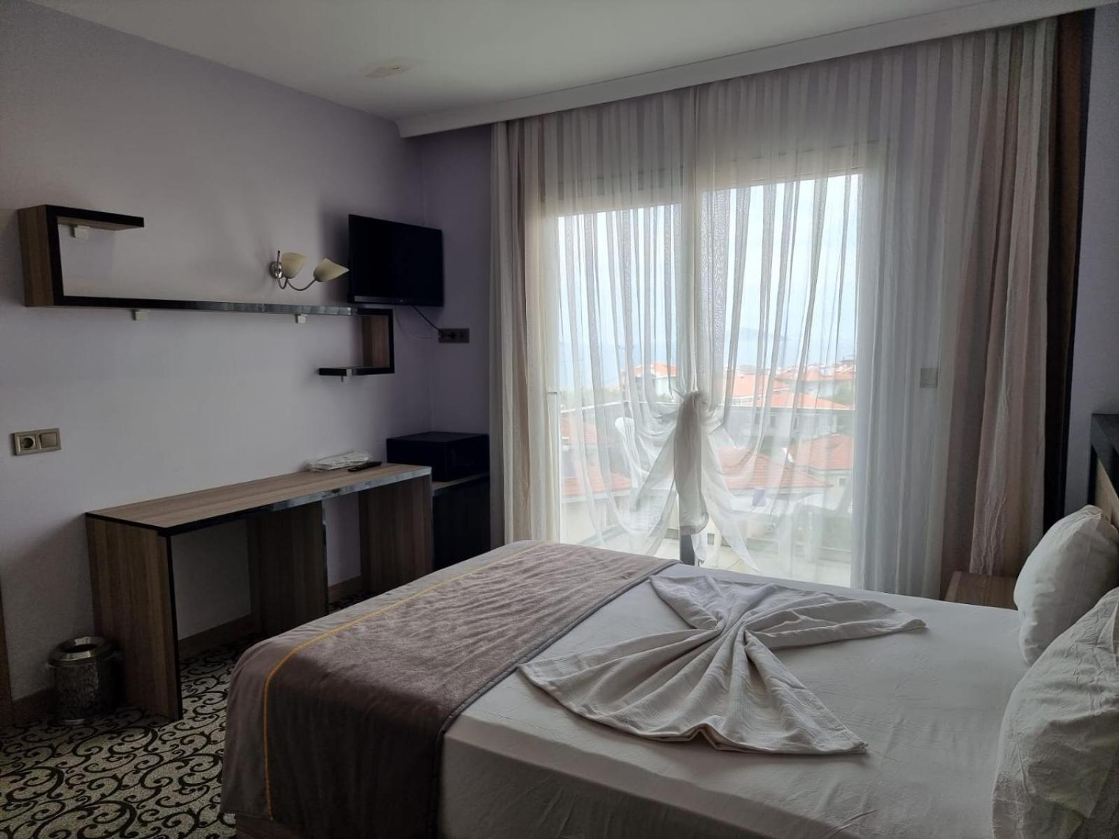 Elisa Hotel Ayvalik Ngoại thất bức ảnh