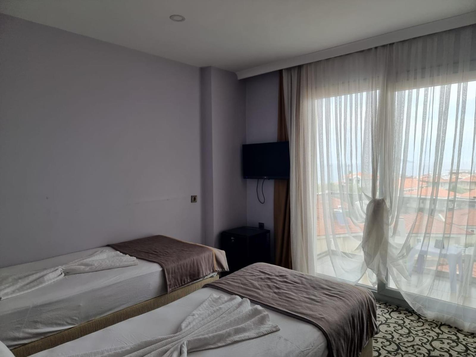 Elisa Hotel Ayvalik Ngoại thất bức ảnh